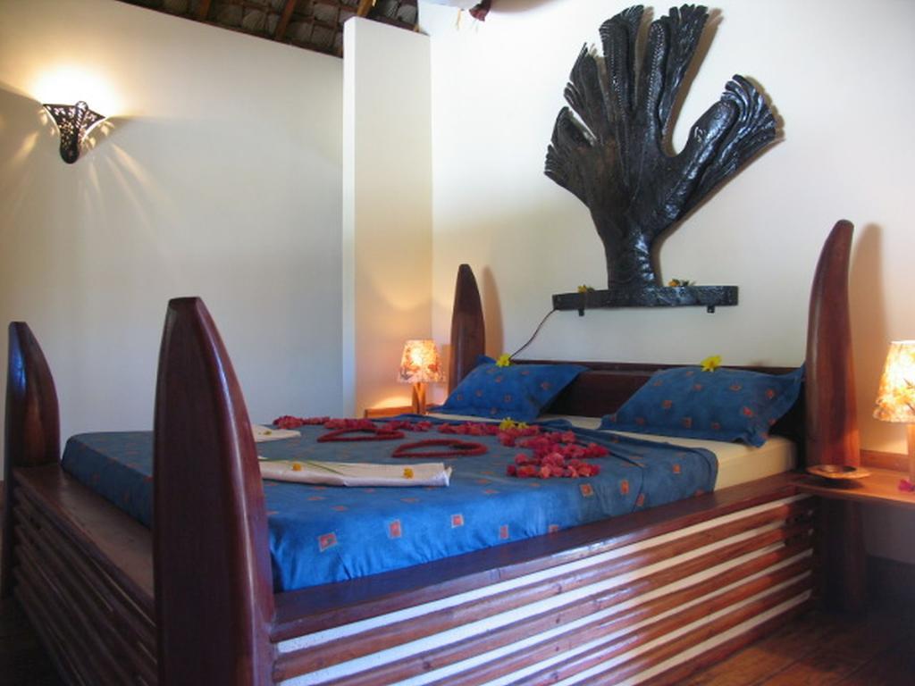 Le Zahir Lodge Ambatoloaka  Zimmer foto