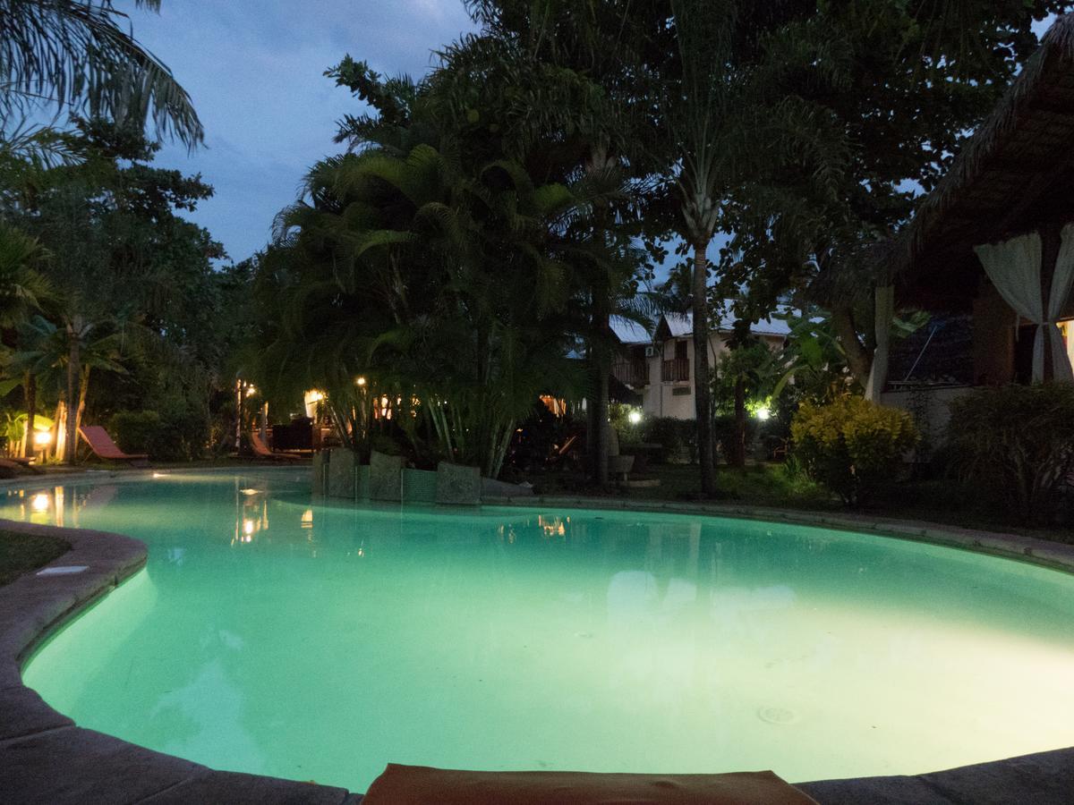 Le Zahir Lodge Ambatoloaka  Exterior foto